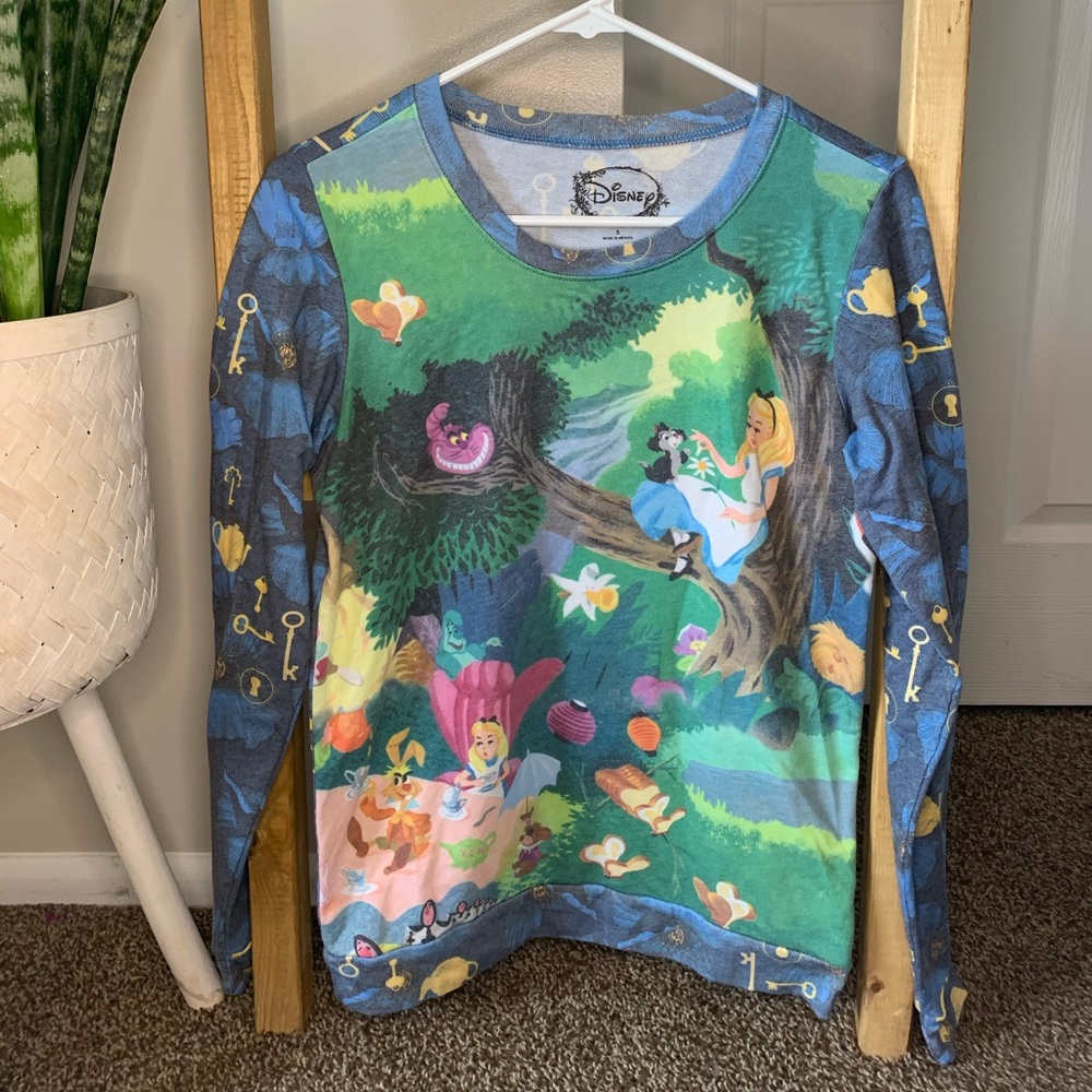Alice in Wonderland Long sleeve/ sweater